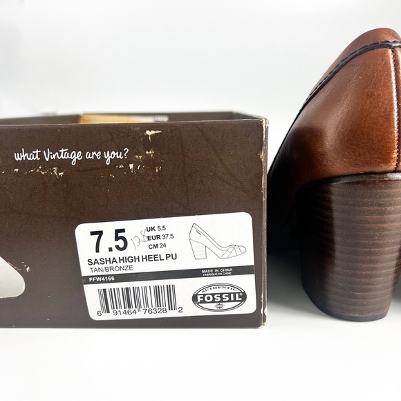 Fossil Sasha Block Heel in Tan/Bronze - Picture 11 of 11